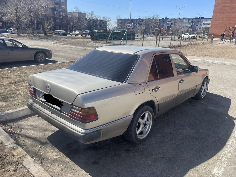 mercedes W124 E230