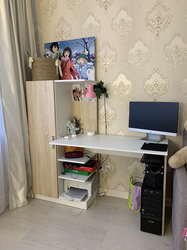 Компьютерный стол
