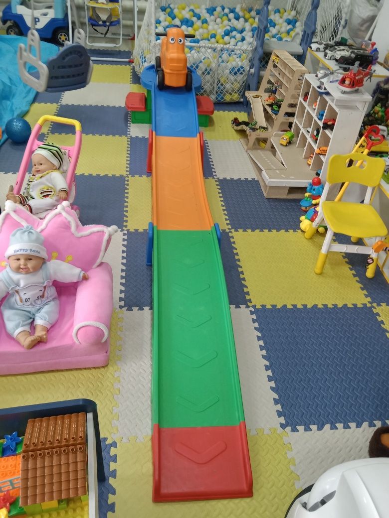 Продам детский игравой центр до семи лет