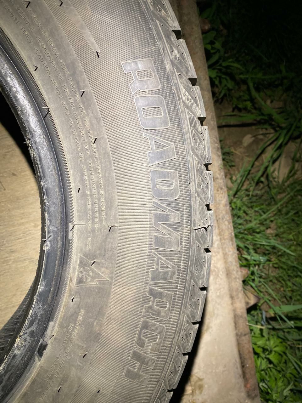 Продам зимние шины 215/70/16