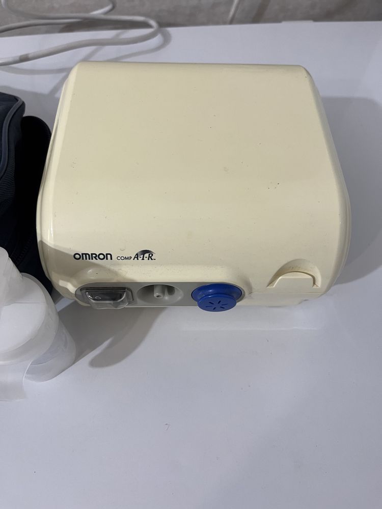Продам небулайзер ( ингалятор) Omron