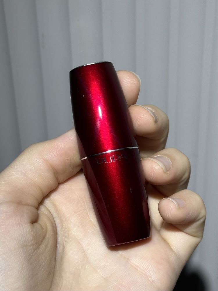 Продам помаду PUPA 200