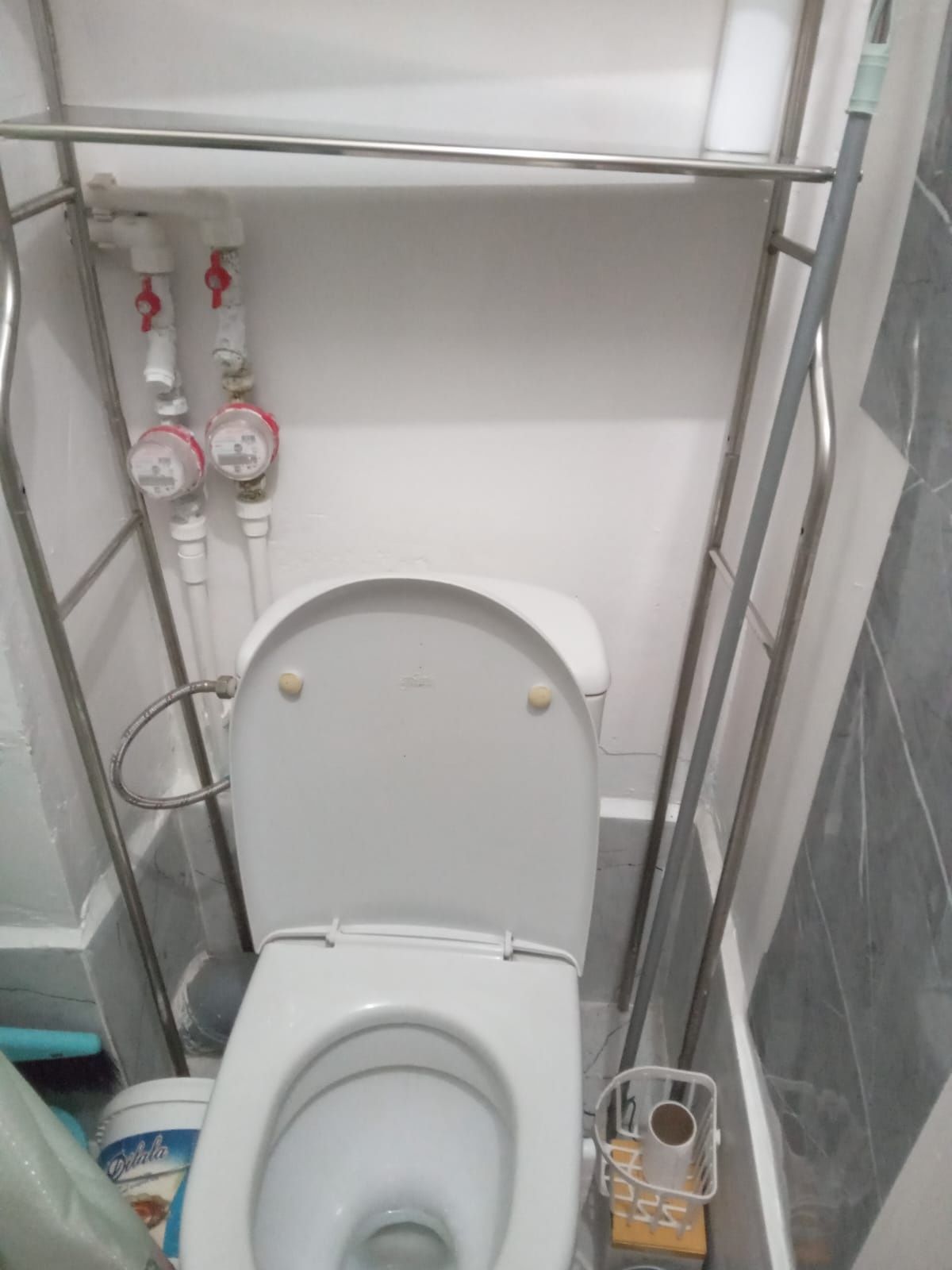 Продам квартиру .