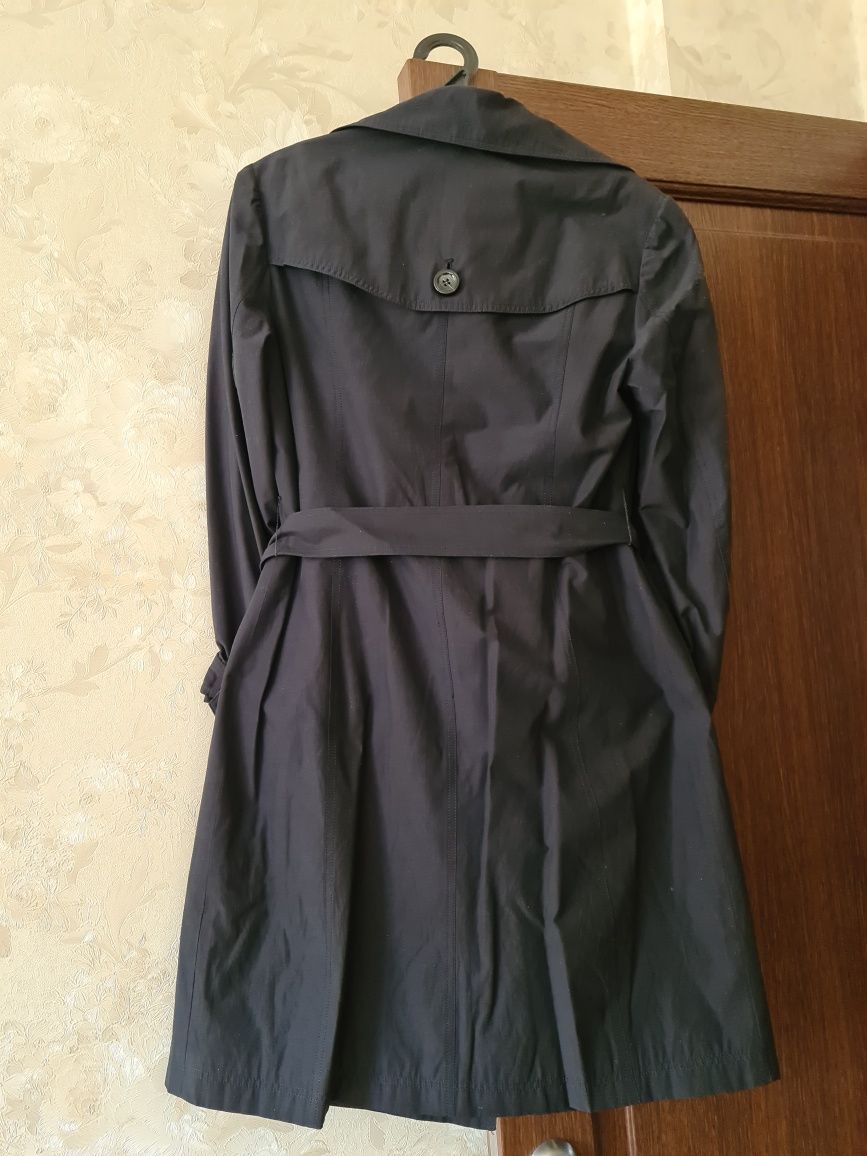 Продам пальто, ветровку (пиджак),плащ(тренч).