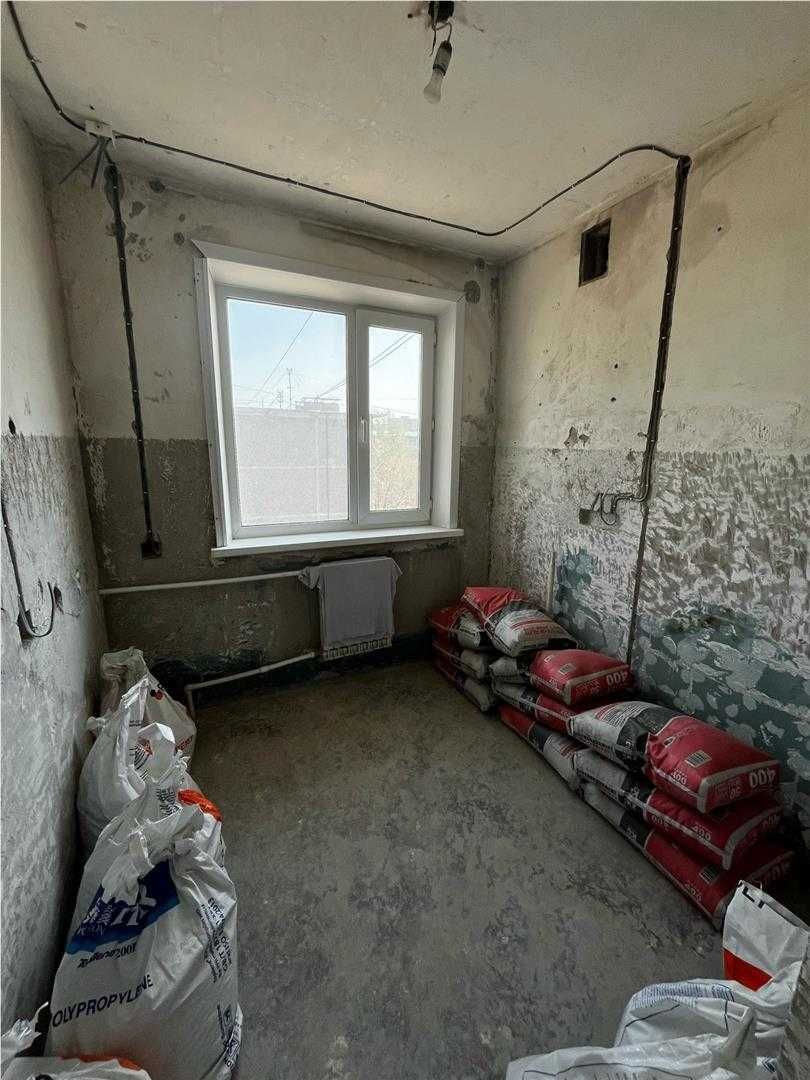 Продам однокомнатную на Востоке-1. МАЙКУДУК,Наличные