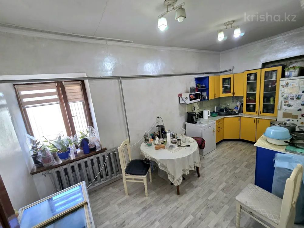 Продается 4 комнатный дом