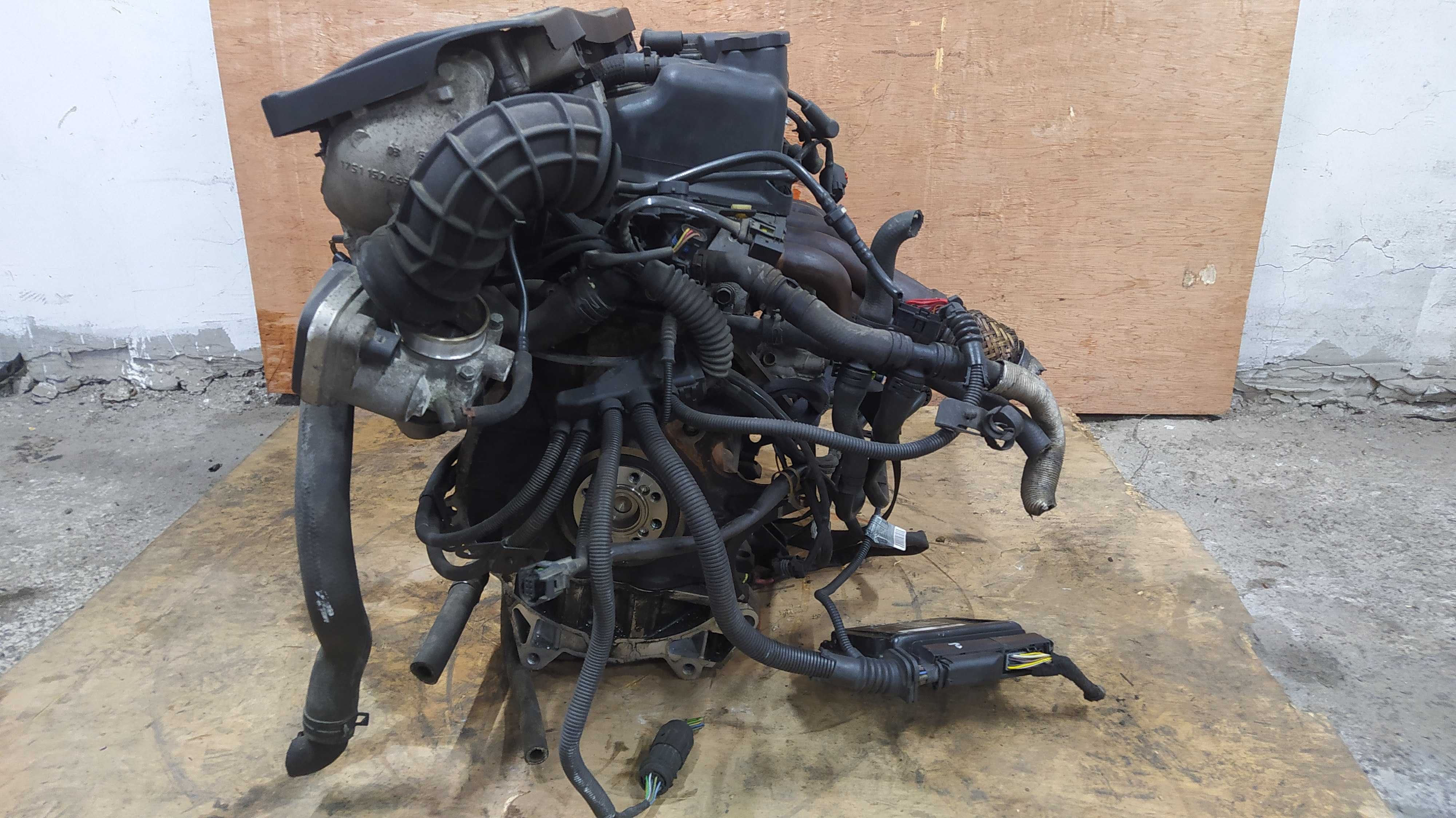 Двигатель W11B16D W11 Mini Cooper S Compressor 1.6 R53 R50 R52