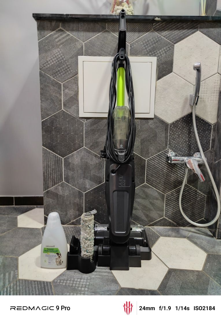 Пылесос Bissell CrossWave HydroSteam Pet - как новый, забирай в Алматы