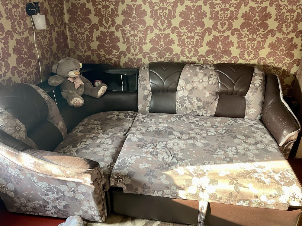 Продается мягкий уголок