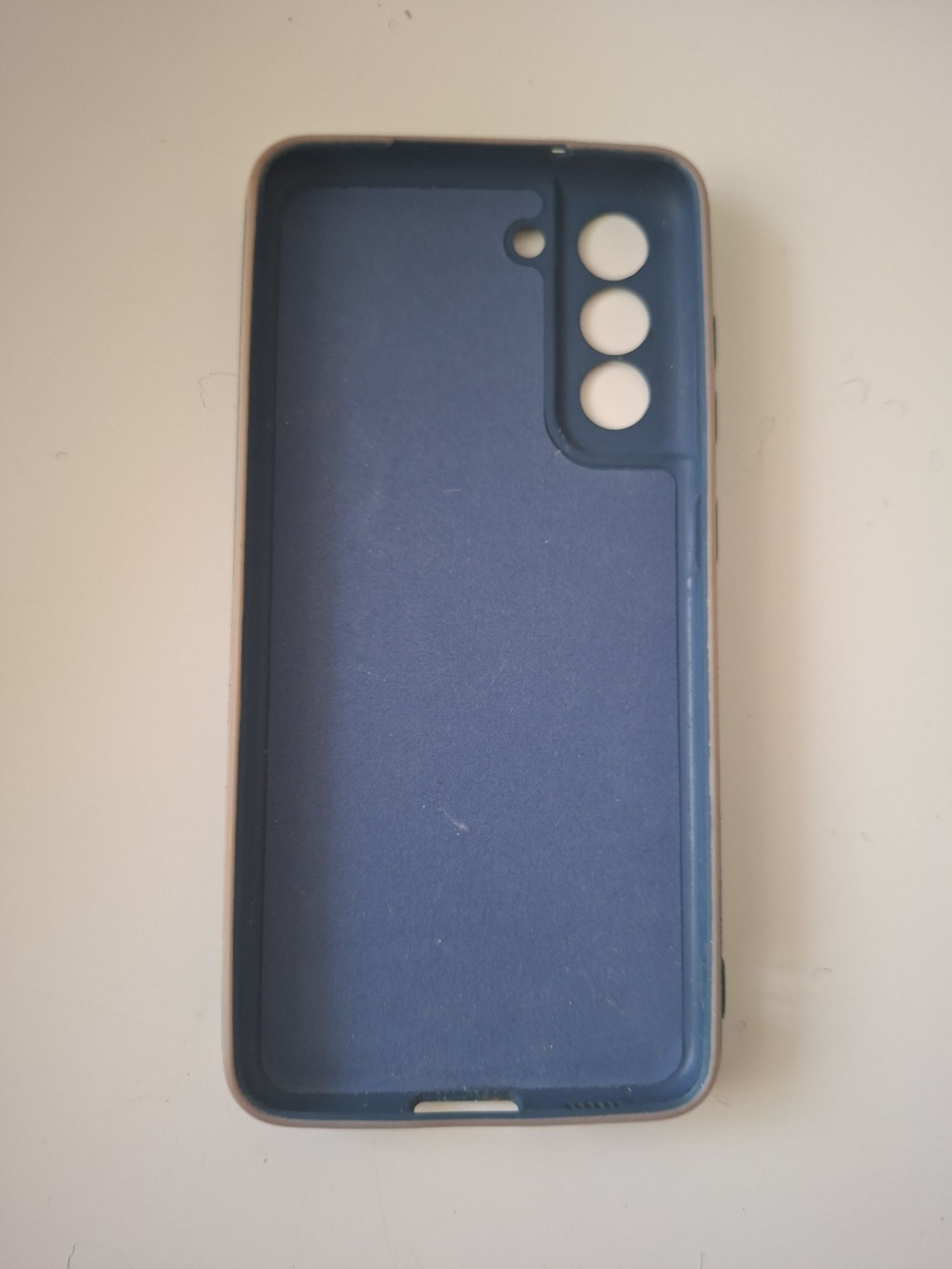 Продам чехол на samsung S21 fe