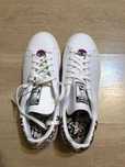 Новые кроссовки фирмы Adidas