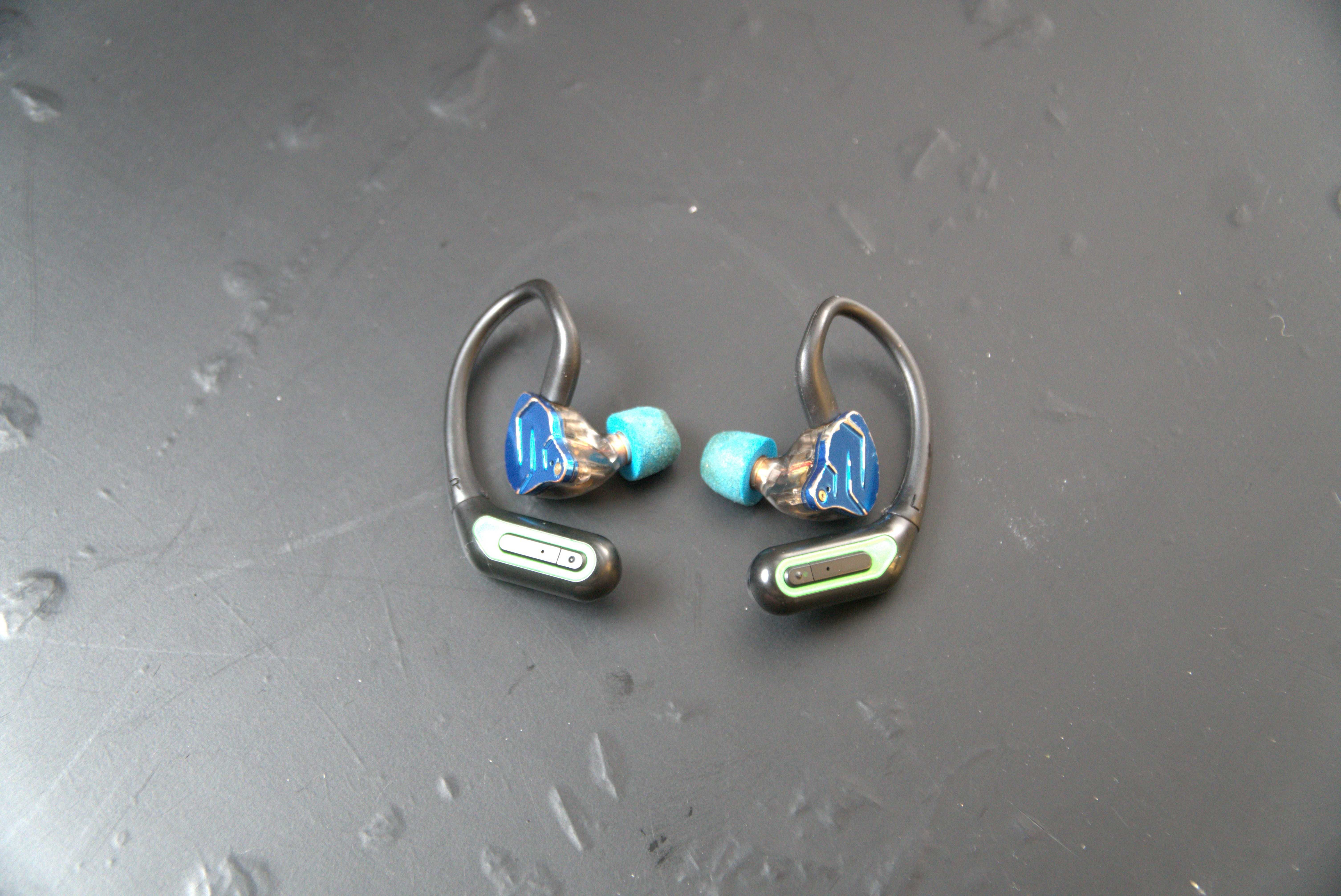 Bluetooth наушники KZ AZ10 и KZ ZSN PRO X
