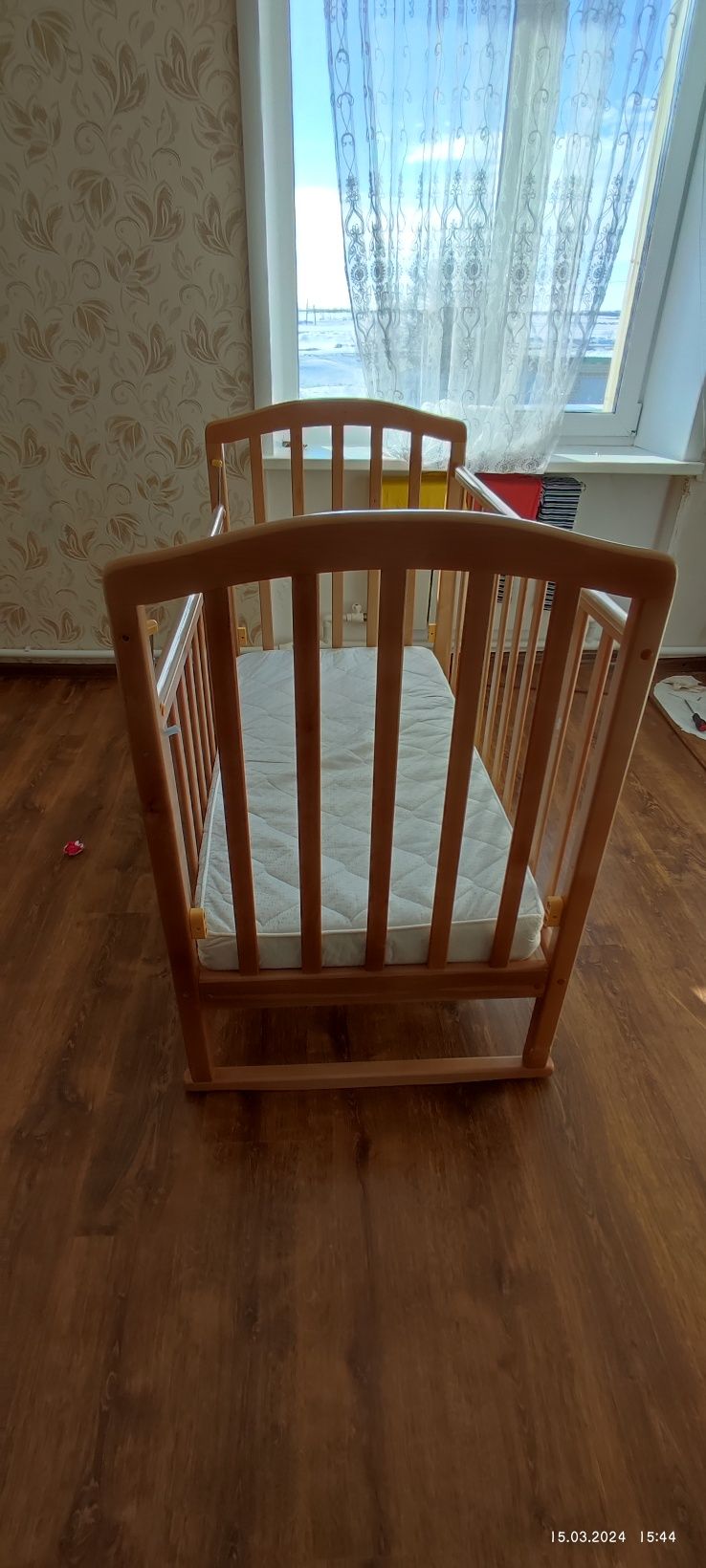 Продам детскую кроватку