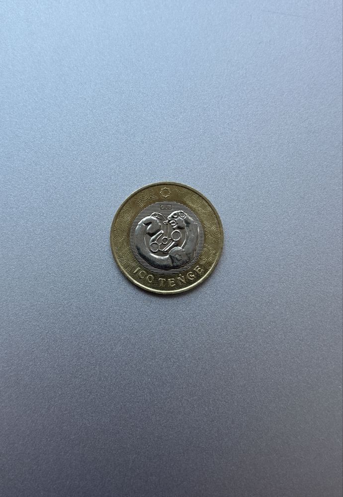 Продам монету 100 тенге