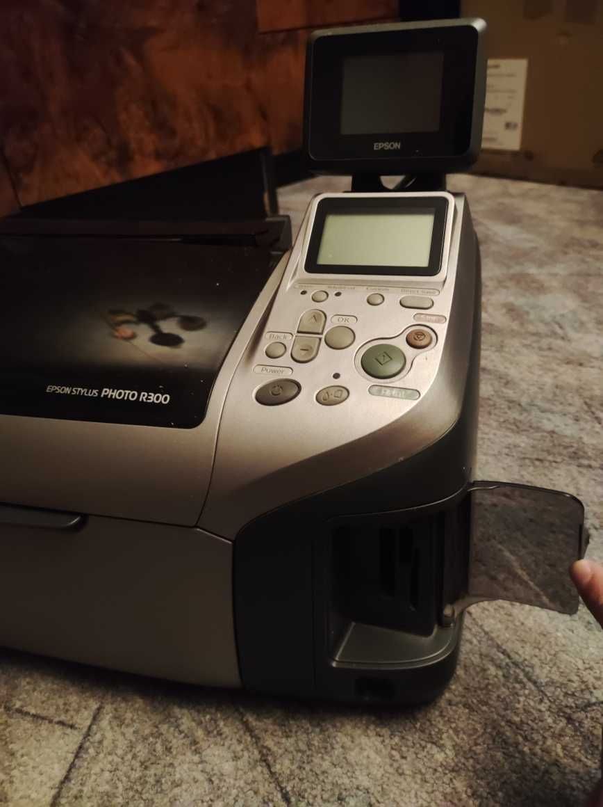 принтер цветной струйный HP