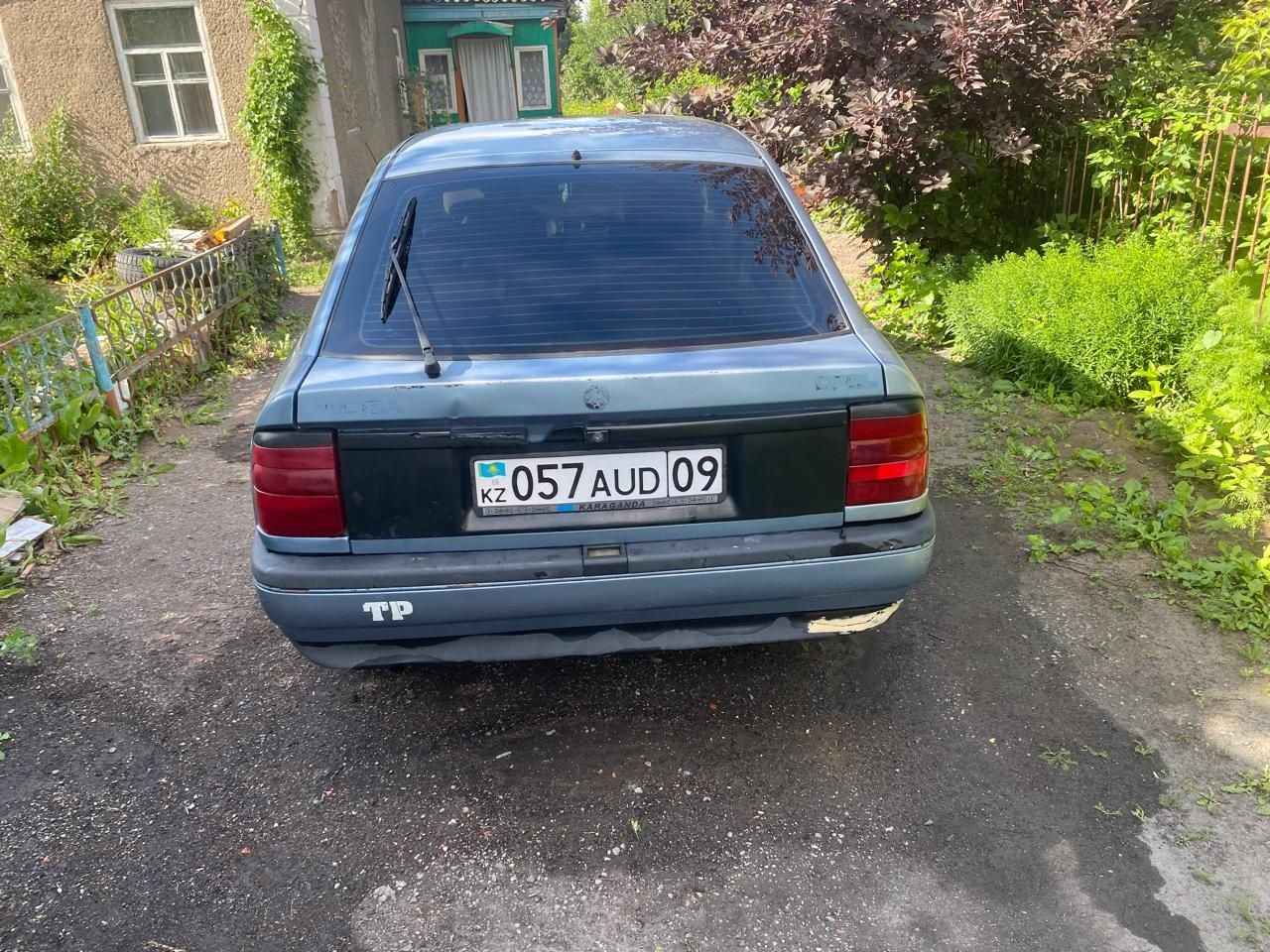Продам опель вектра а