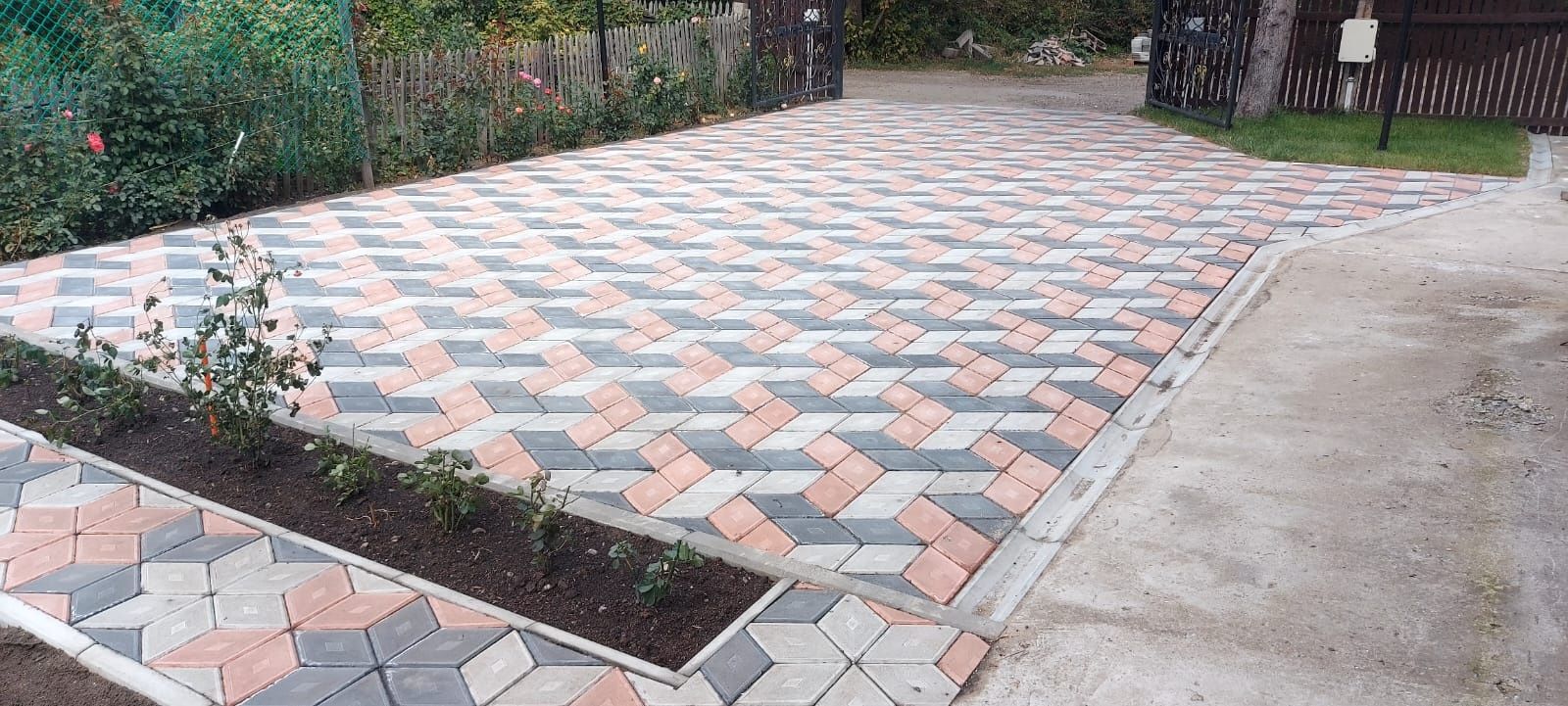 Укладка брусчатки,тротуарные плиты