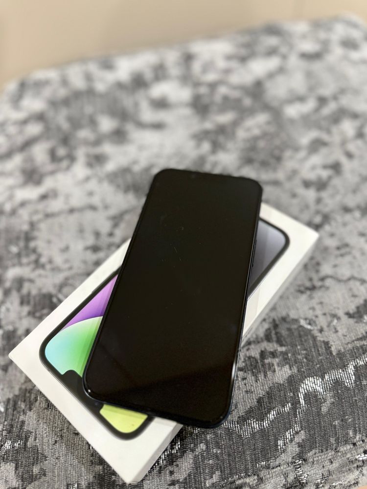 Продам 14 Iphone