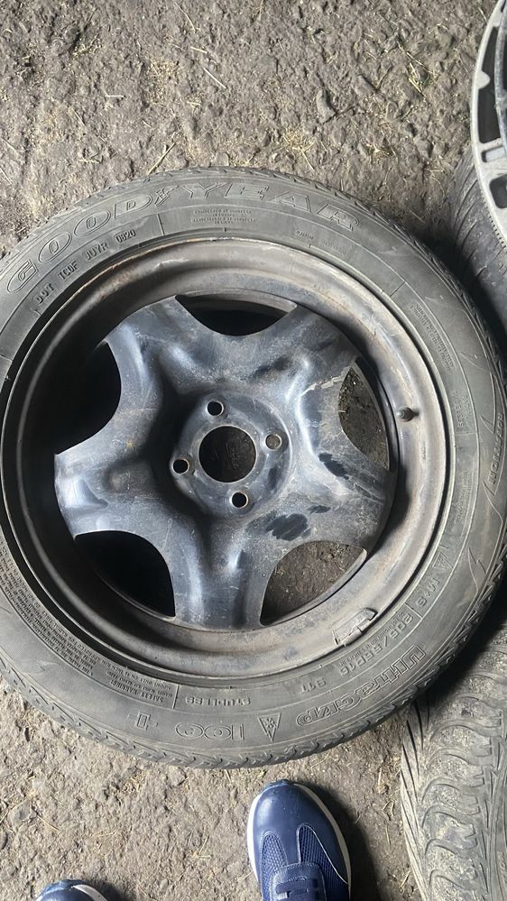 Продам диски в комплекте