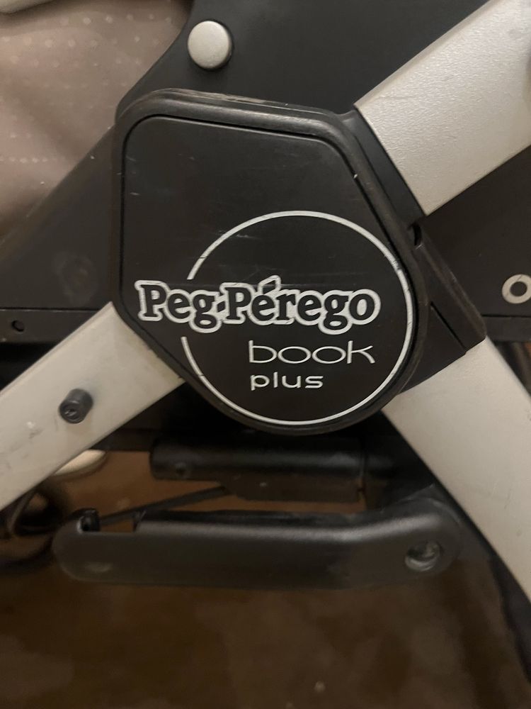 Коляска pegperego