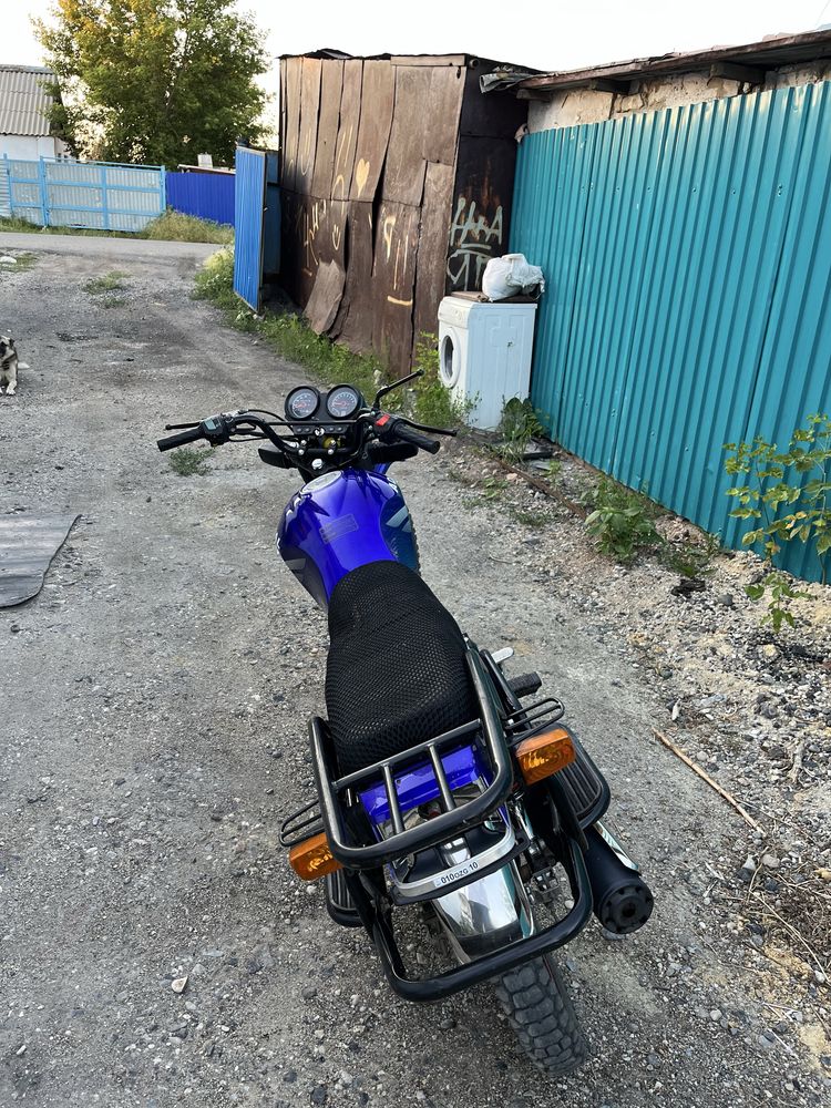 мотоцикл 200 куб