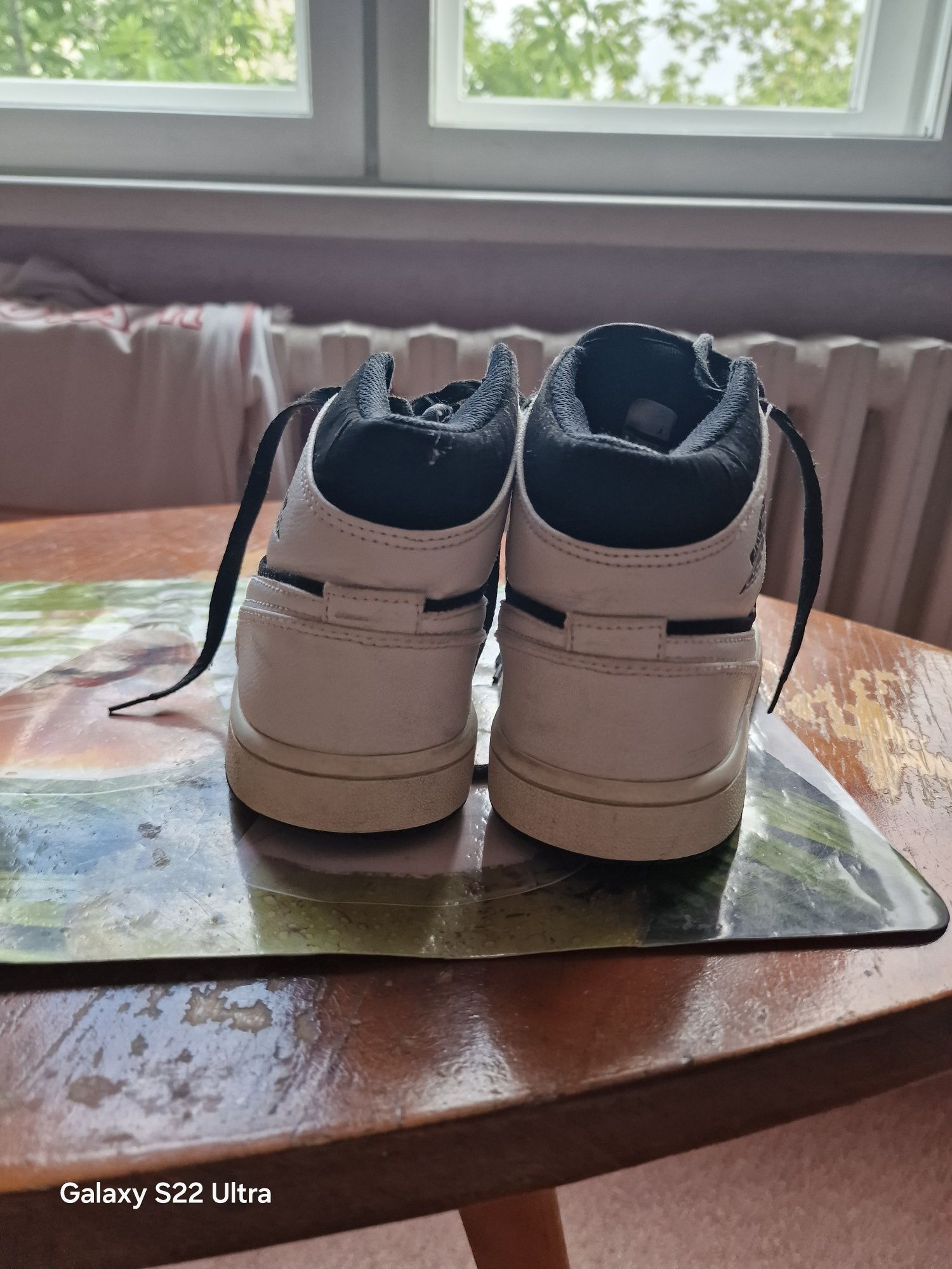 Nike Air Jordan 1