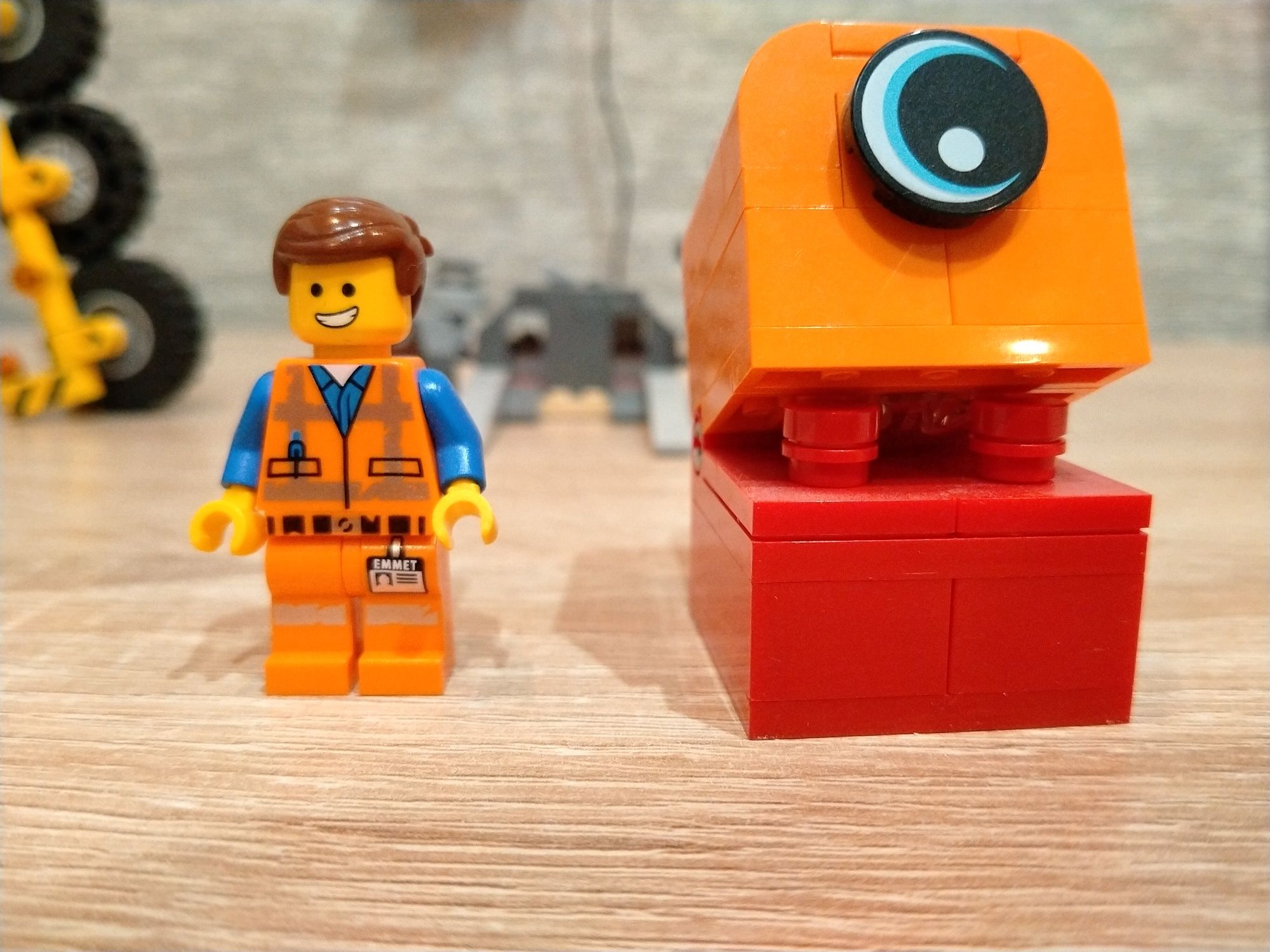 Lego Movie 2 70823 Трёхколёсный мотоцикл Эммета