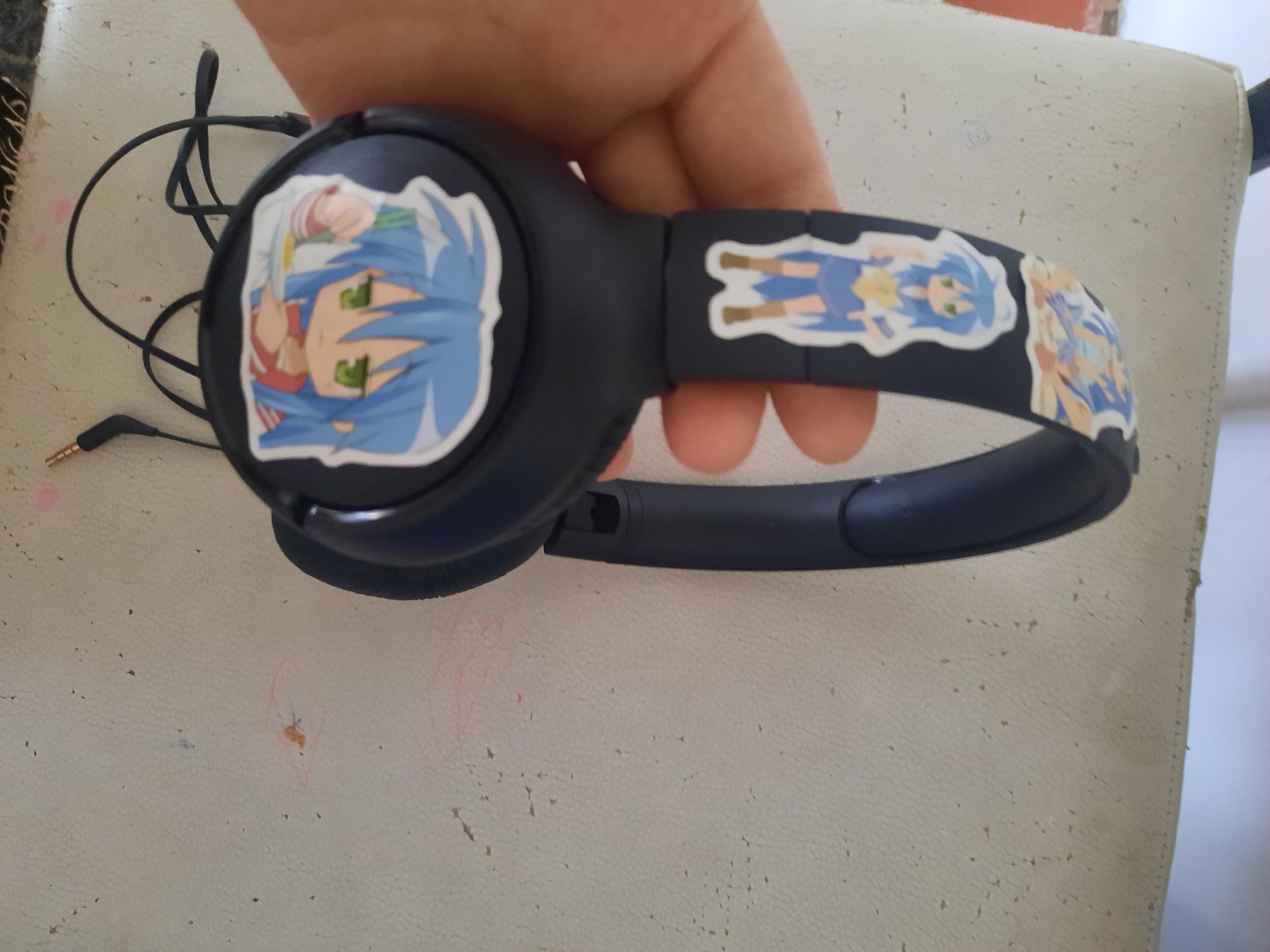 проводные наушники JBL