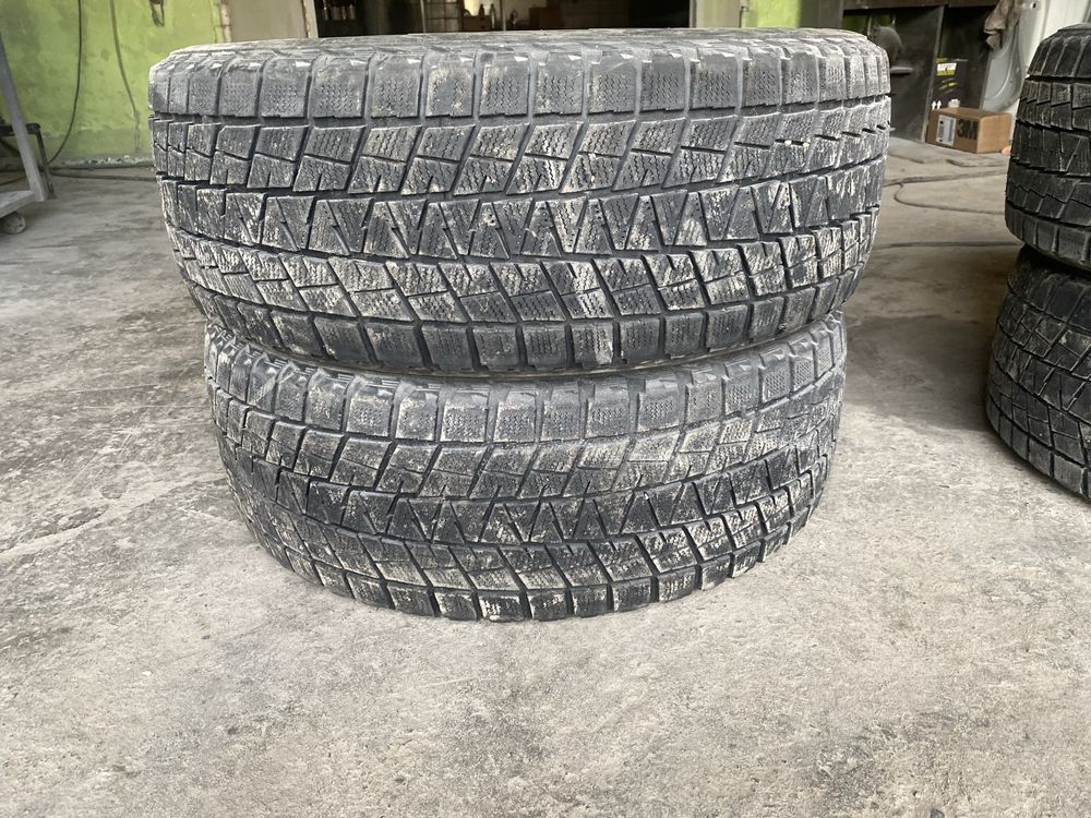 Липучка Bridgestone Blizzak 265/60/18