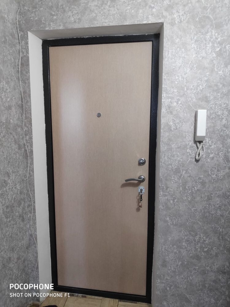 Продам квартиру в 4 мкр.