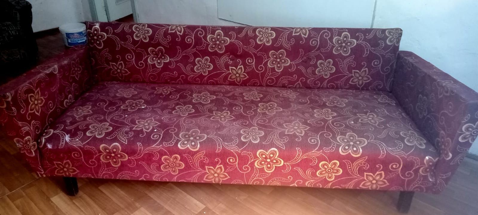 Отдам даром мебель