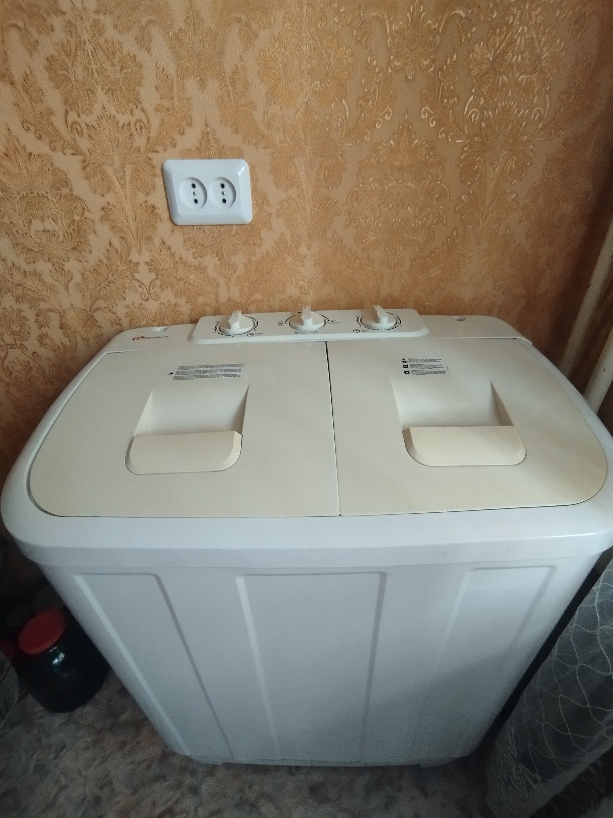 Продам стиральную машину полуавтомат