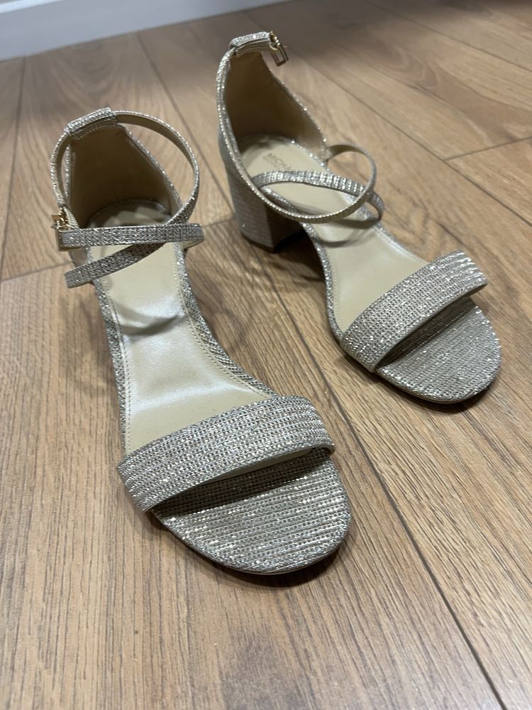 Босоножки Michael Kors
