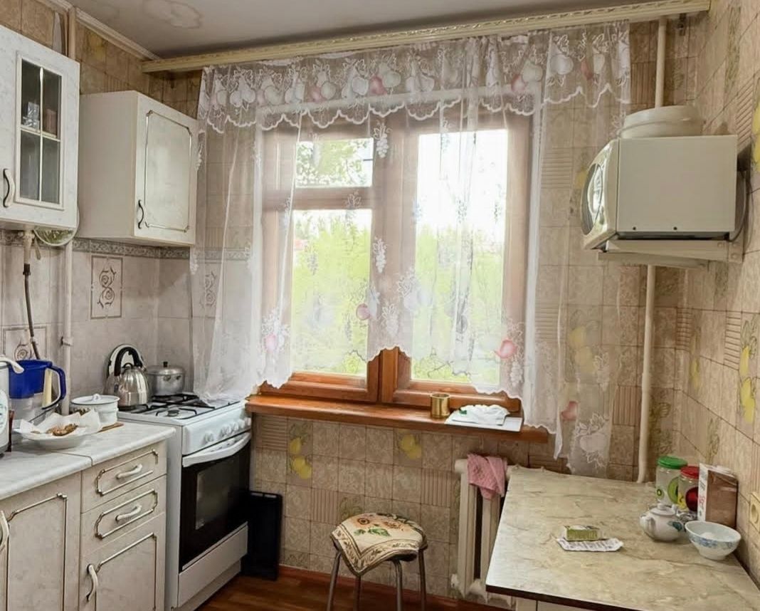 Продаётся 3 комная квартира город Уральск