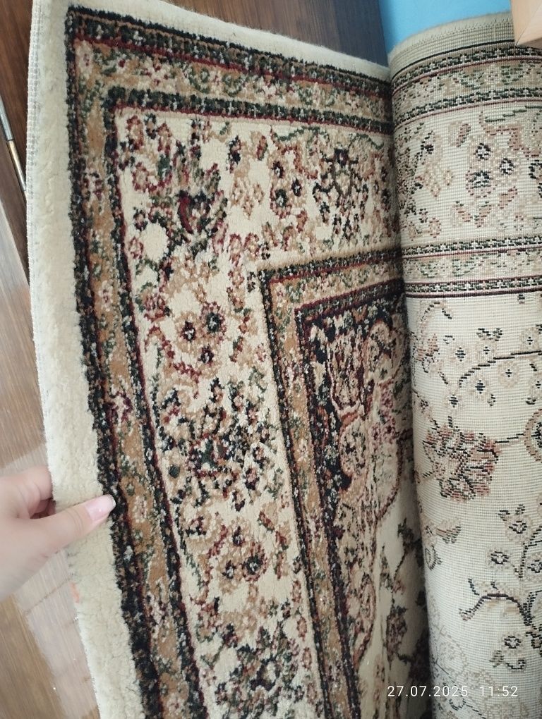 Продам паласы две штуки