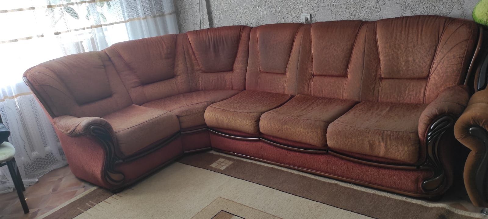 Продам диваны и кресло