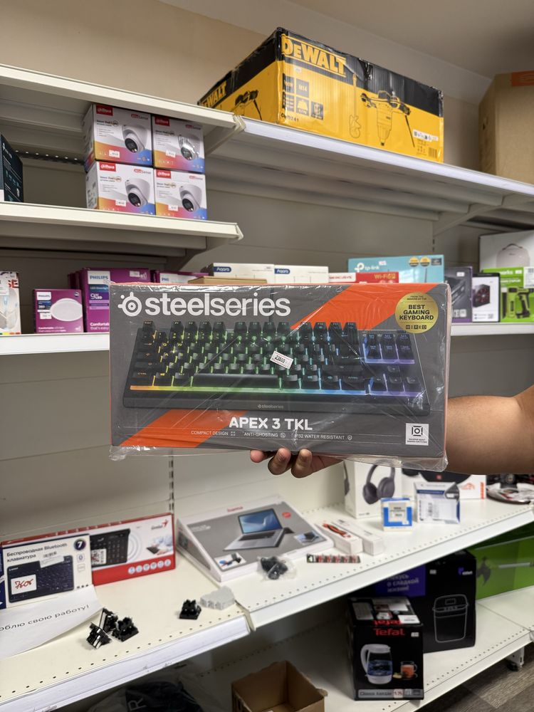 Клавиатура SteelSeries Apex 3 TKL US черный