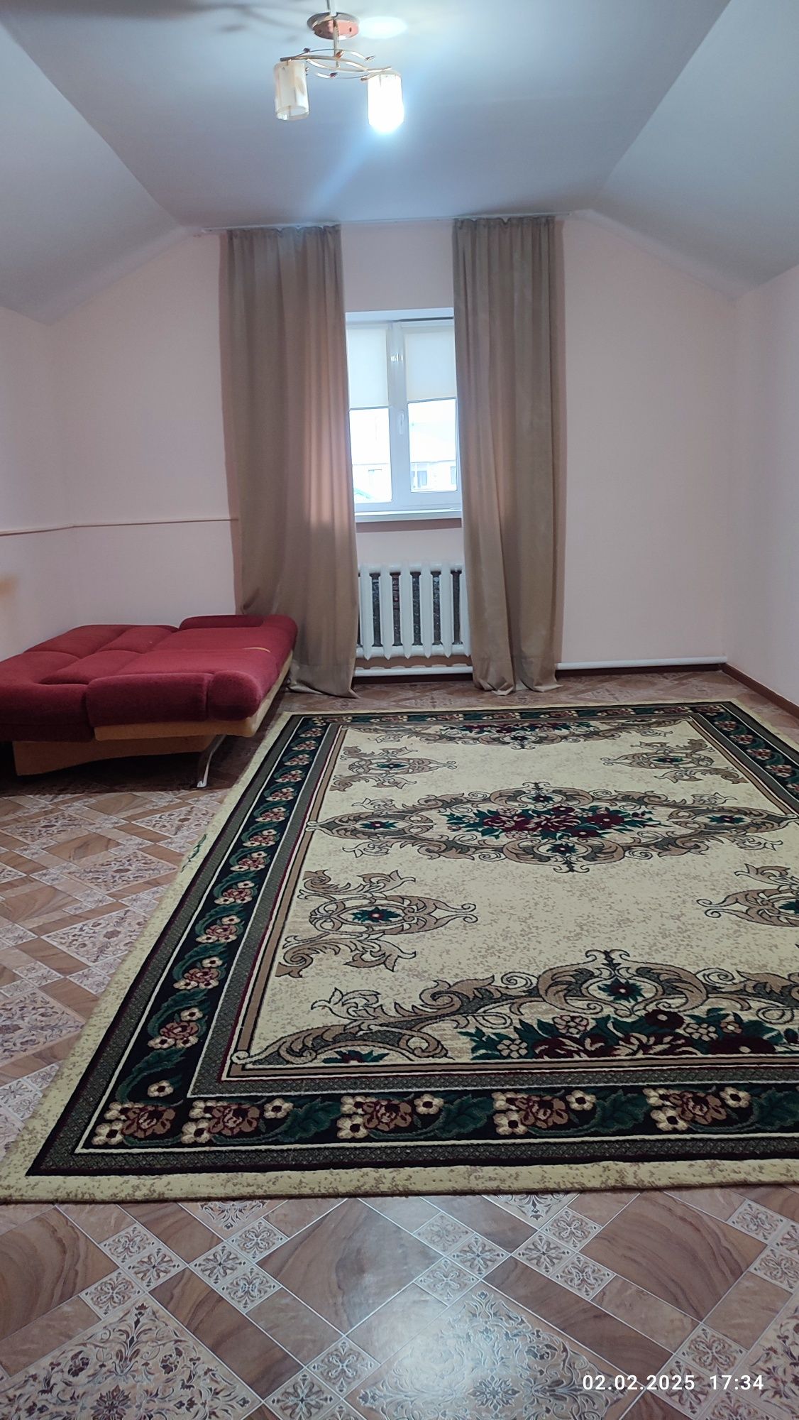 Продается частный мансардный дом в районе мкр Мирас...