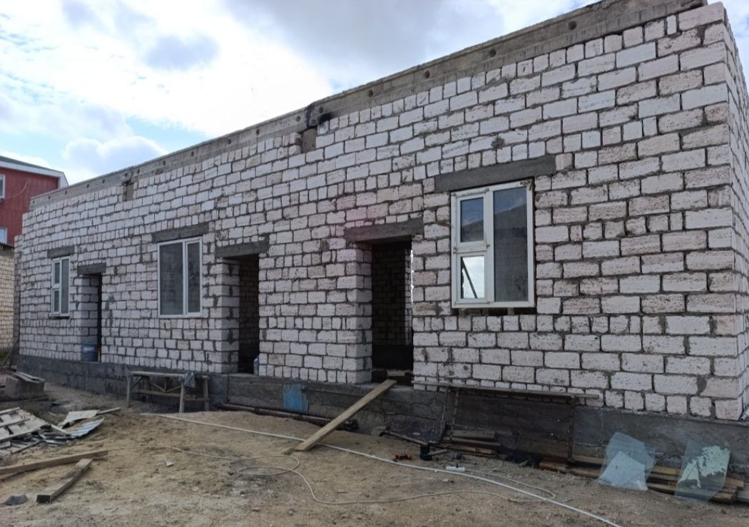 Продаётся продукт магазин, 8 времянок, 4 бокса на зем участке 10 сот.
