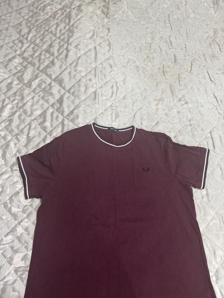 Продам футболку fred perry оригинал