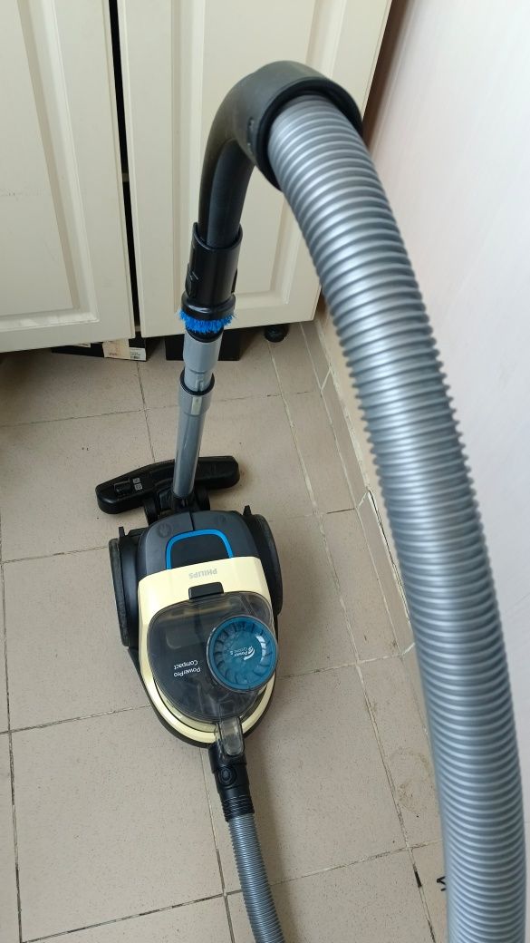 Пылесос Philips cyclone power 5