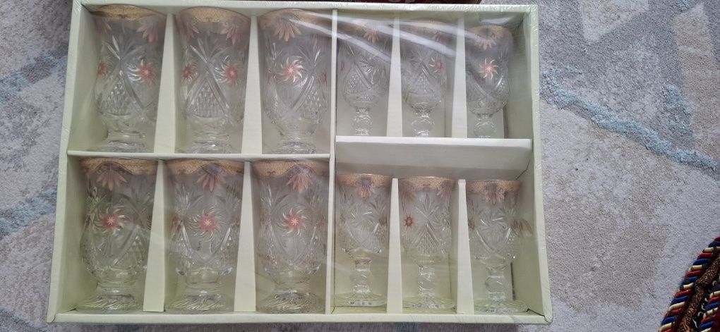 Продам хрустальные подарочные фужеры, разные виды 2 шт.