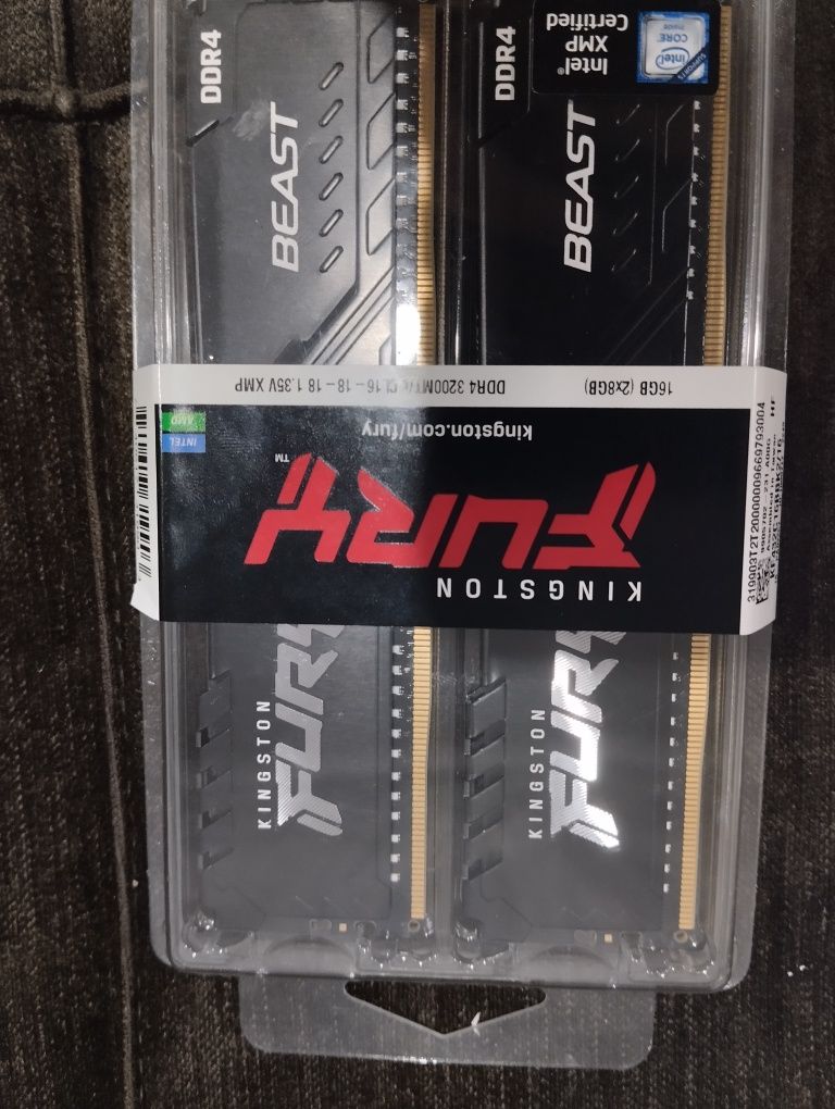 Оперативная память Kingston Fury Beast KF432C16BBK2/16 16 Гб
