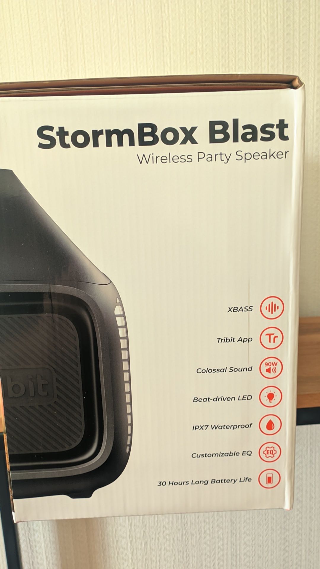 Tribit Stormbox Blast Портативная bluetooth колонка.