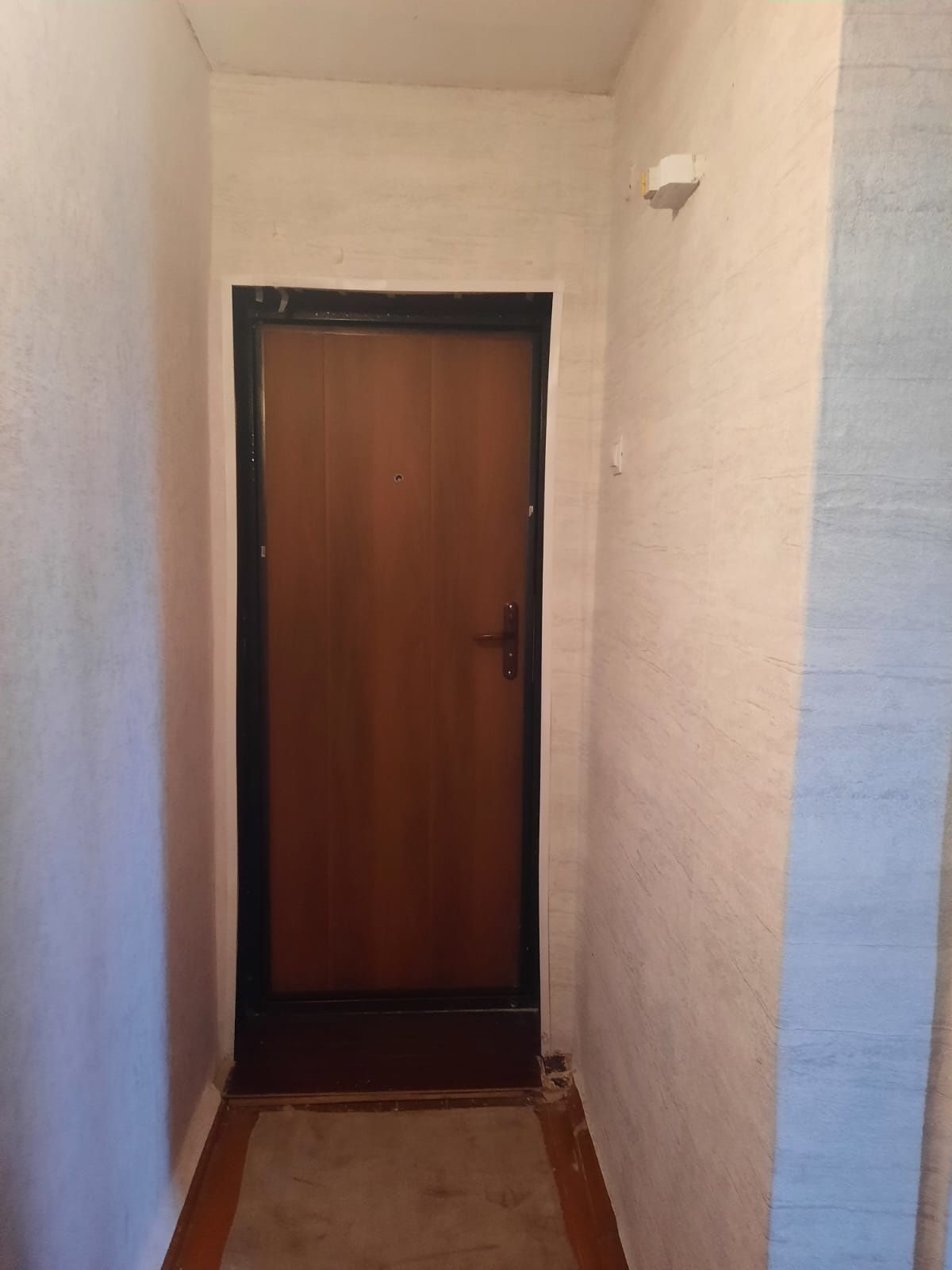Продам 2 комнатную квартиру в центре