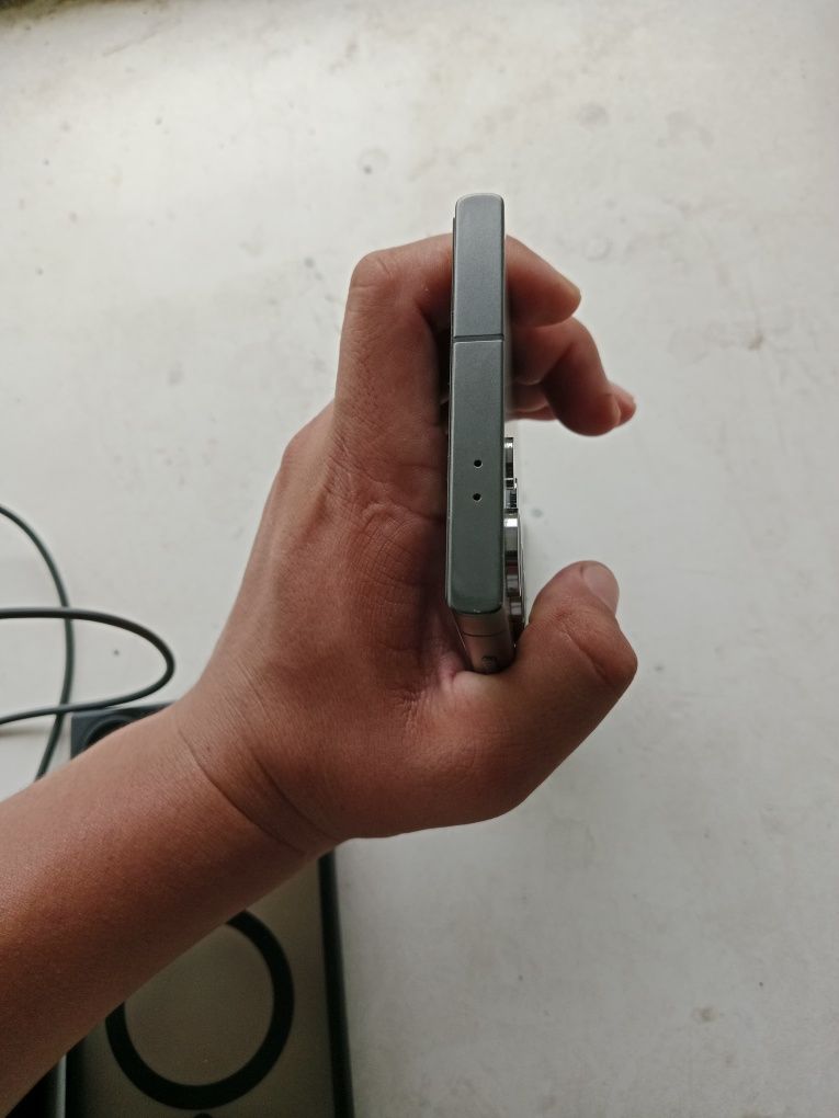 Samsung S 24 ultra состаяание идеал