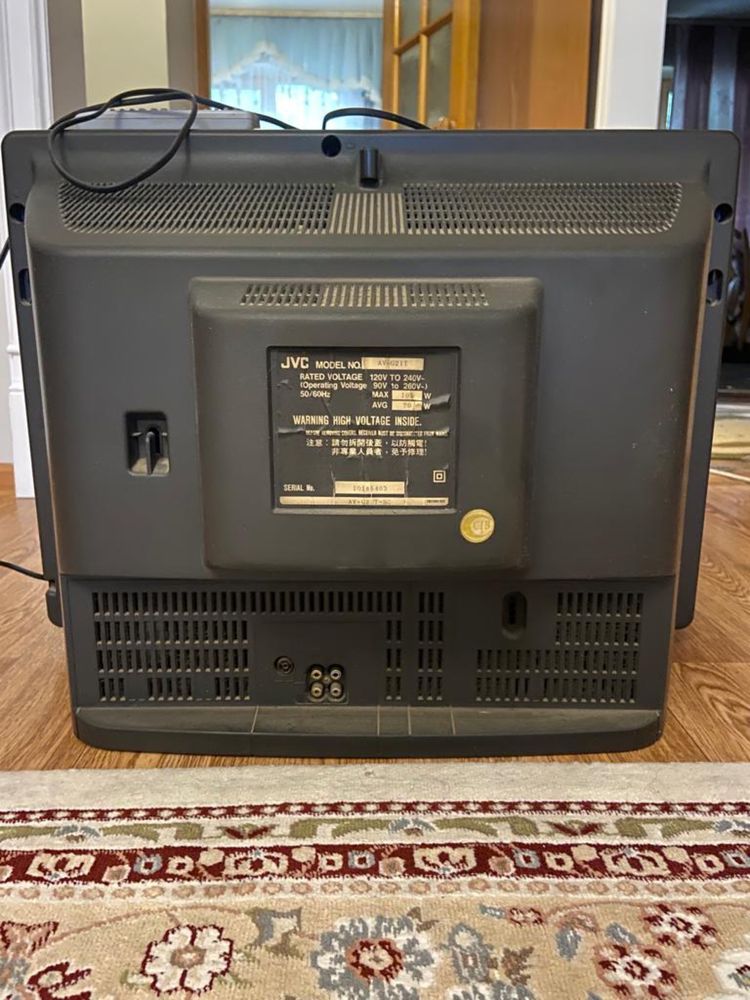 Продам телевизор JVC