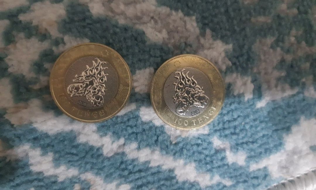 Продам коллекционные монеты 100₸ 12 штук разные.