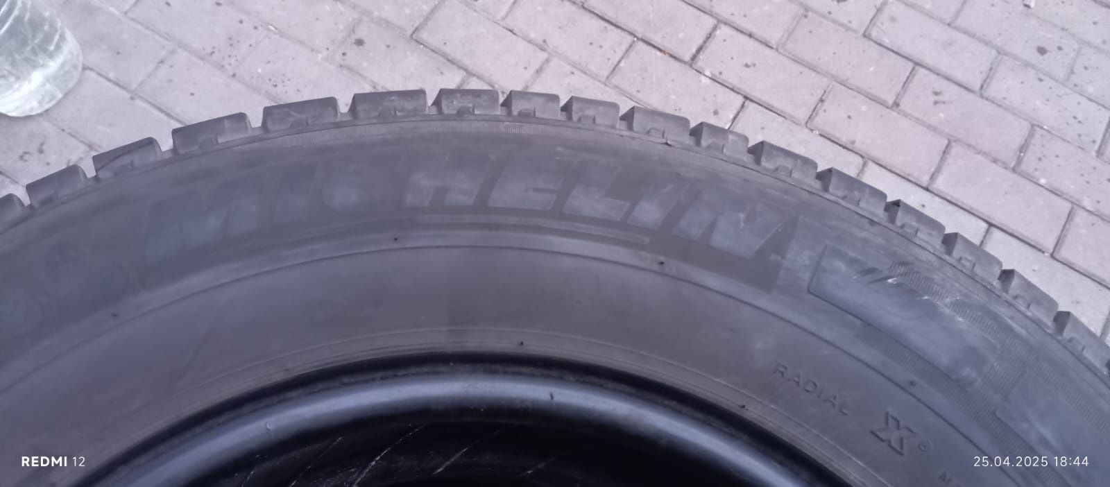Продам шины на спринтер