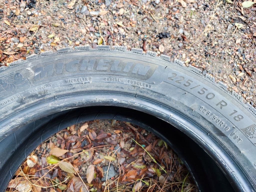 Комплект зимних шин Michelin X Ice North 4 225/50 R18